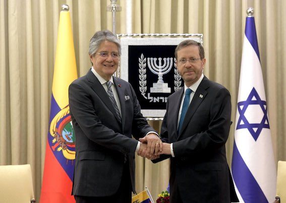 Firma de memorando para iniciar acuerdo comercial entre Ecuador e Israel
